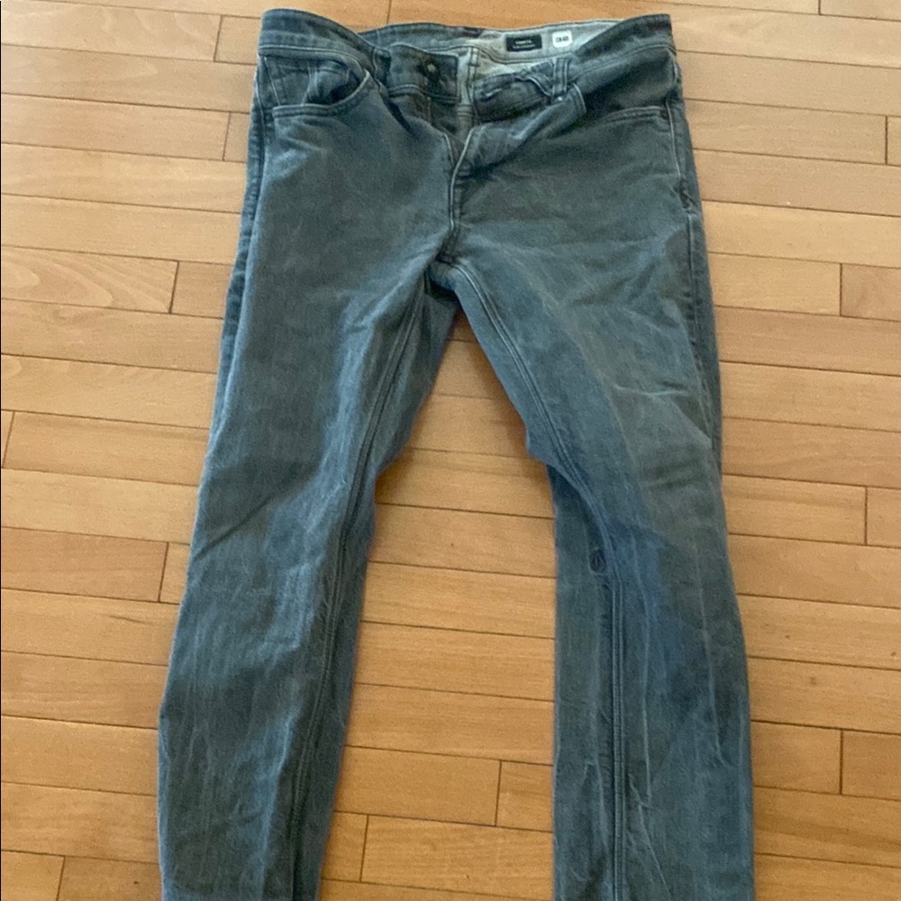Vorta Slim Straight Jeans in Charcoal
